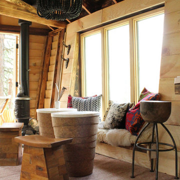 Treehouse Escape in Hauser ID