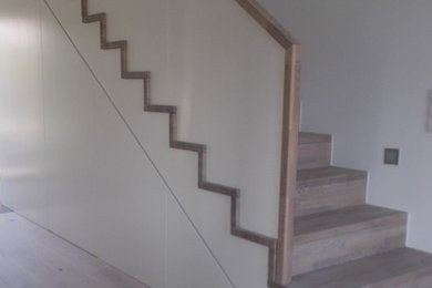 This is an example of a contemporary staircase in Cologne.