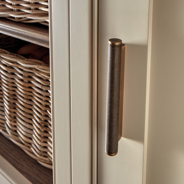 Kitchen Walk-in Pantry