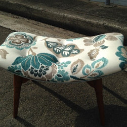 Featherstone Reproduction footstool - Footstools And Ottomans