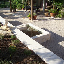 rectangular water fountain