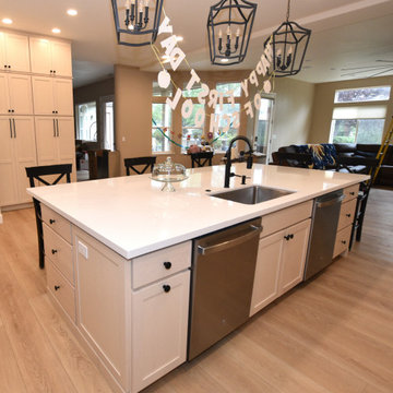 Salinas Kitchen
