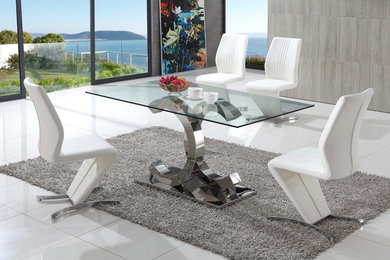 Xerox Glass Dining Table