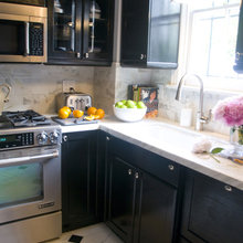 Black Kitchen Cabinets