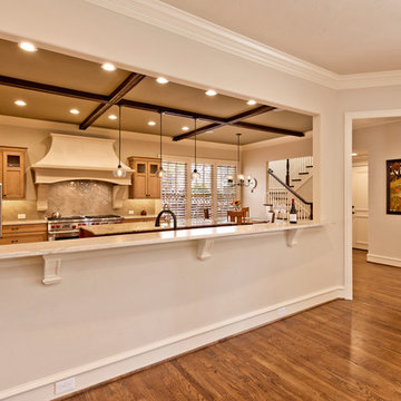 Warm Dallas Kitchen