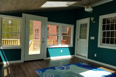 Transitional exterior home idea in Bridgeport