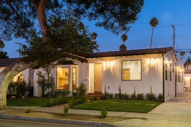 Exterior home idea in Los Angeles