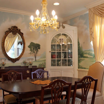 Murals and trompe l'oeil