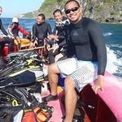 Junjie Tabuzo's photo