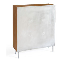 AVW-1 Case - Products