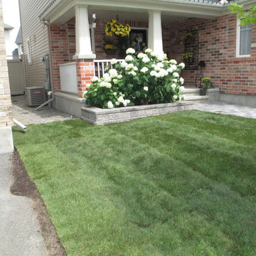 Barrhaven - Front Yard & Side Yard Landscaping