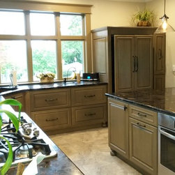 Bertch Kitchen+ Cabinetry - Kitchen Cabinetry