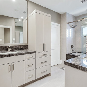 Edgewood Dr - Bathrooms