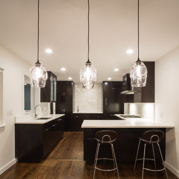 White Zen Quartz & Mystery White Marble Backsplash