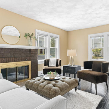 Minneapolis Charming Bungalow