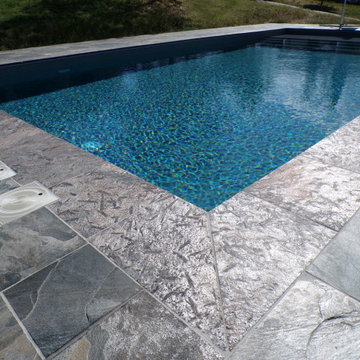 Piscina in pietra naturale Silver e Gold