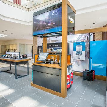 Amazon Kiosk at Chandler Fashion Center