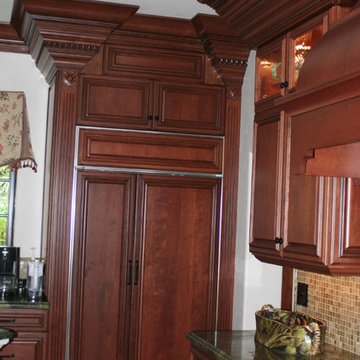 "Lexington" Applied Moulding Cherry Bordeaux with Sable Glaze