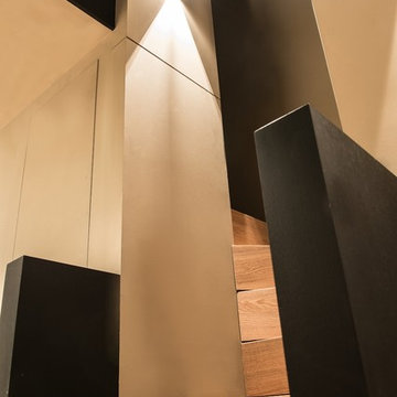 T.E. HOME/STUDIO
