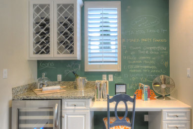 Home office - home office idea in Los Angeles