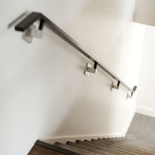 Handrail