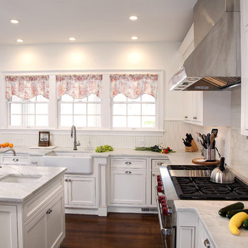 Transitional White Kitchen in NY