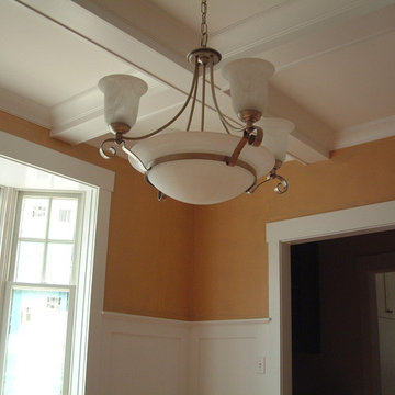 Wellesley Craftsman - Dining Room Detail