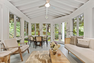 Sunroom - sunroom idea in New York