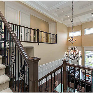 Open concept with putnam ivory walls