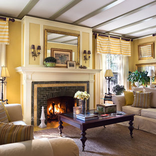 75 Most Popular Traditional Living Space with a Brick Fireplace Design