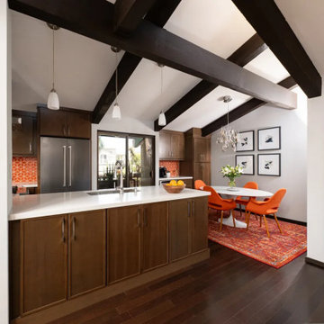 Warm Wood Tones & Retro Style
