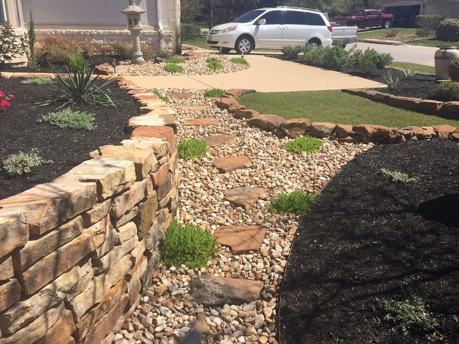 Sandstone retaining walls & Xeriscape