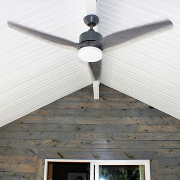 Screened in deck
