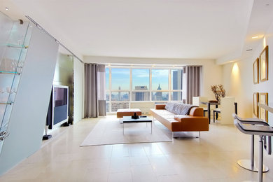Living room - modern living room idea