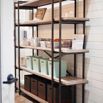 Photography Studio / Home Office