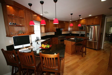Elegant kitchen photo in Orange County