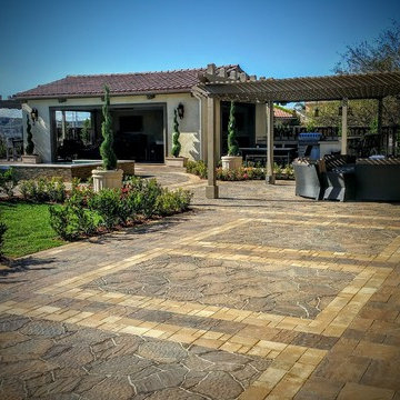 Patio & Outdoor Living Space
