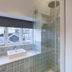 Read House - Shower Enclosures & Kits