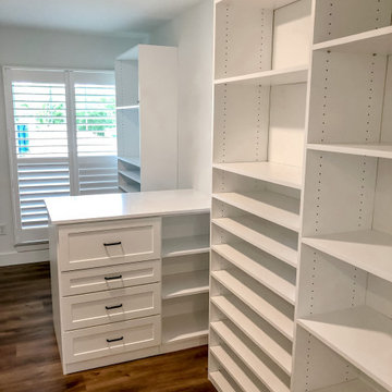 Custom Closets by Saint Louis Closet Co.