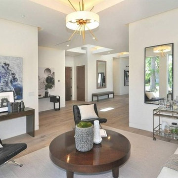 Contemporary Sherman Oaks Home