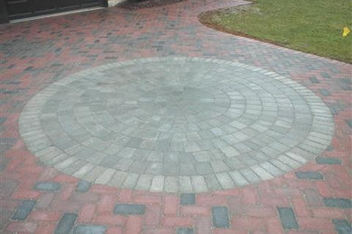 Example of a classic entryway design in Philadelphia