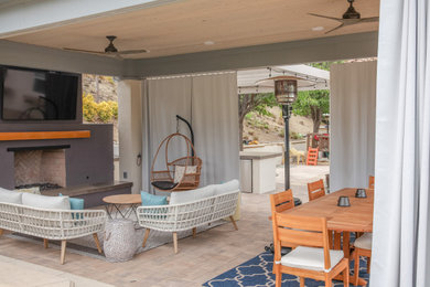 Patio photo in Los Angeles