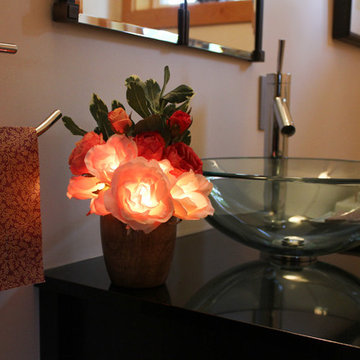 Radiant Roses - Pink/Peach in Natural Light Mango Vase