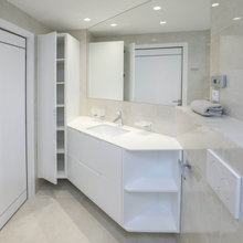 Full Bath Up