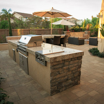 Outdoor Kitchen