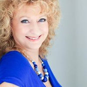 Sandy Hounsell's photo