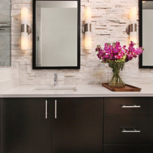 Athens Apartments - bathrooms