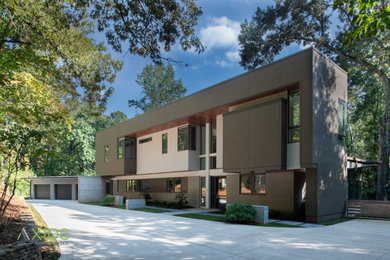 Modelo de fachada de casa gris moderna grande de dos plantas con revestimiento de aglomerado de cemento, tejado plano y tejado de varios materiales
