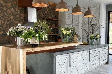Inspiration for a home bar remodel in Los Angeles