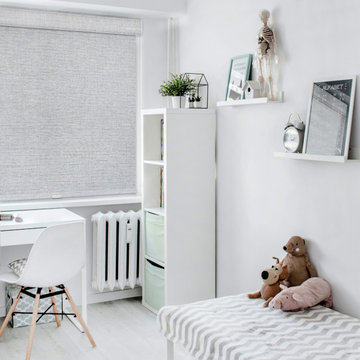 FREE STOP® Roller Shade - Diamond Silver
